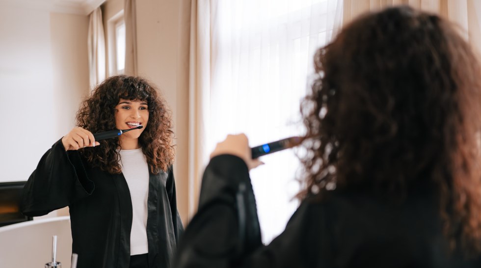 TrueLife SonicBrush Clean70 UV Black 5 režimů